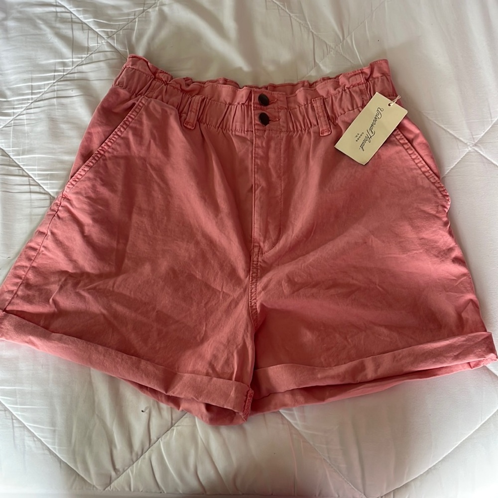 Universal Thread Pink Women Shorts